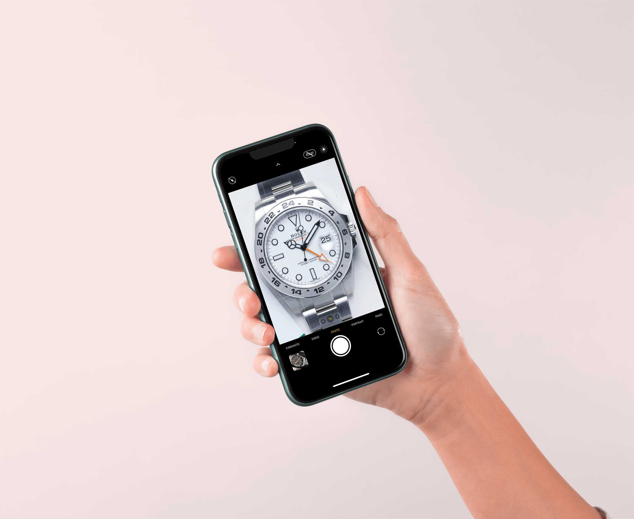 watch in camera viewport illustration